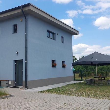 Penzion U Vody Plzen Bagian luar foto