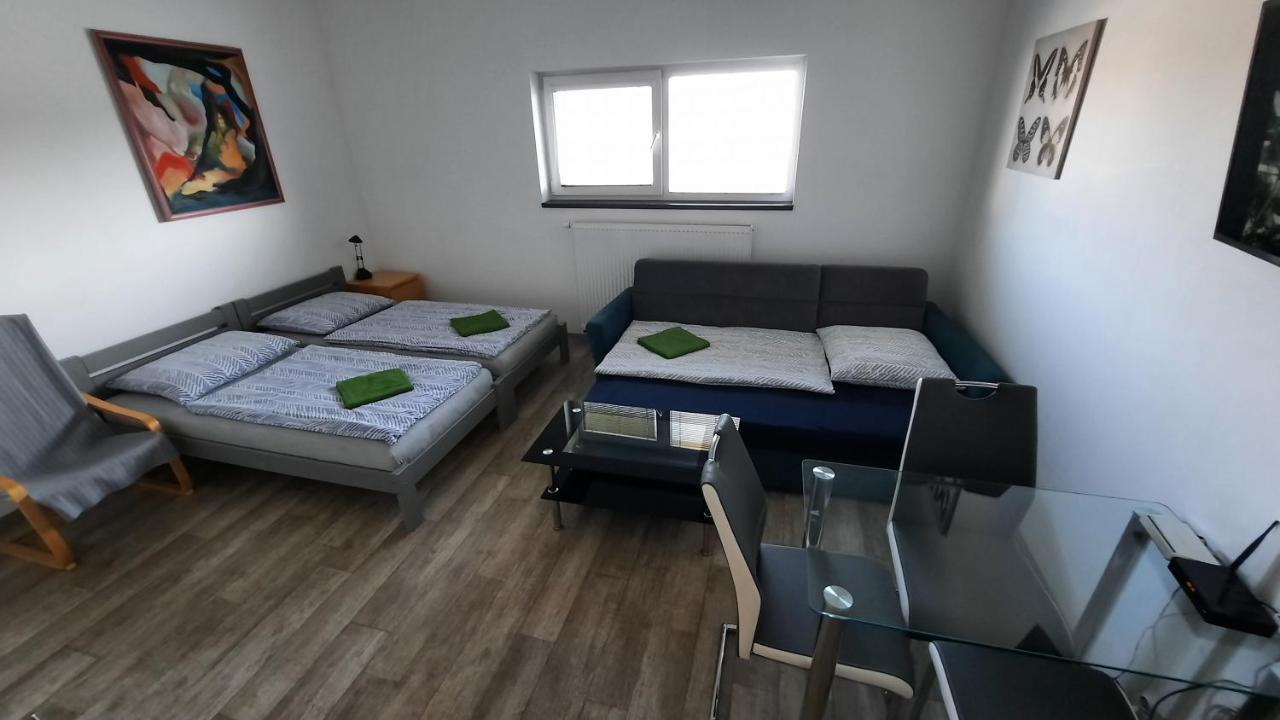Penzion U Vody Plzen Bagian luar foto